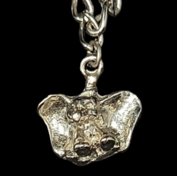 VINTAGE DISNEY CHILDS SILVER TONE 6 CHARMS BRACELET - Picture 6 of 10